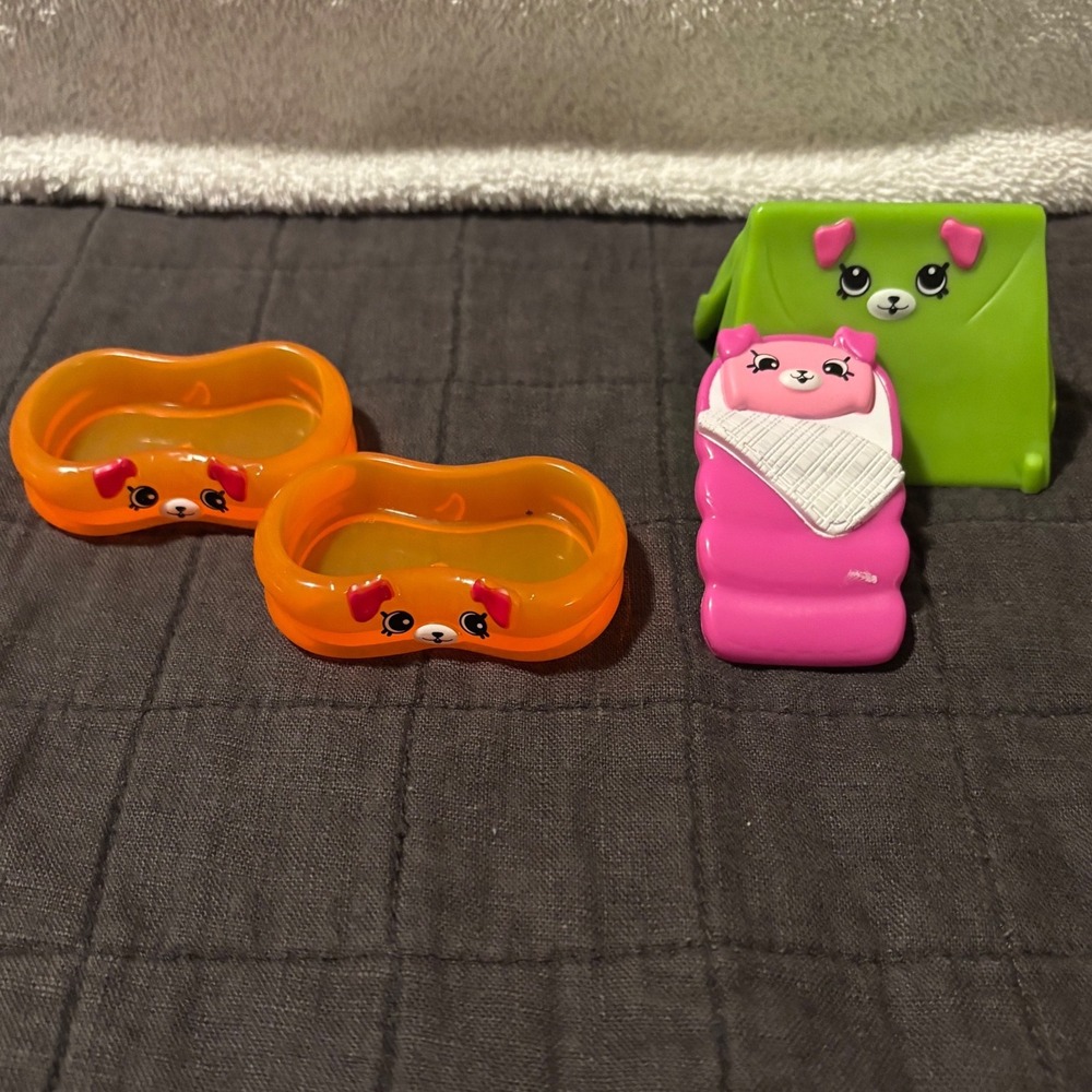 Shopkins Happy Places Petkins Camping Set Tent Sleeping Bag Pools 4pc Lot